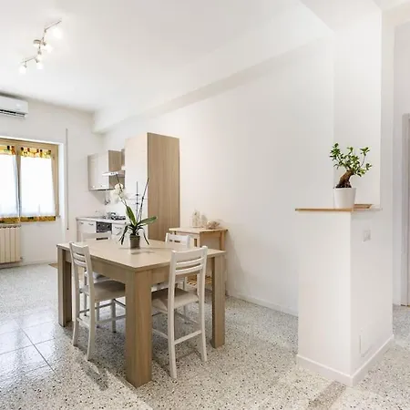 Casa Bolognetta * Roma